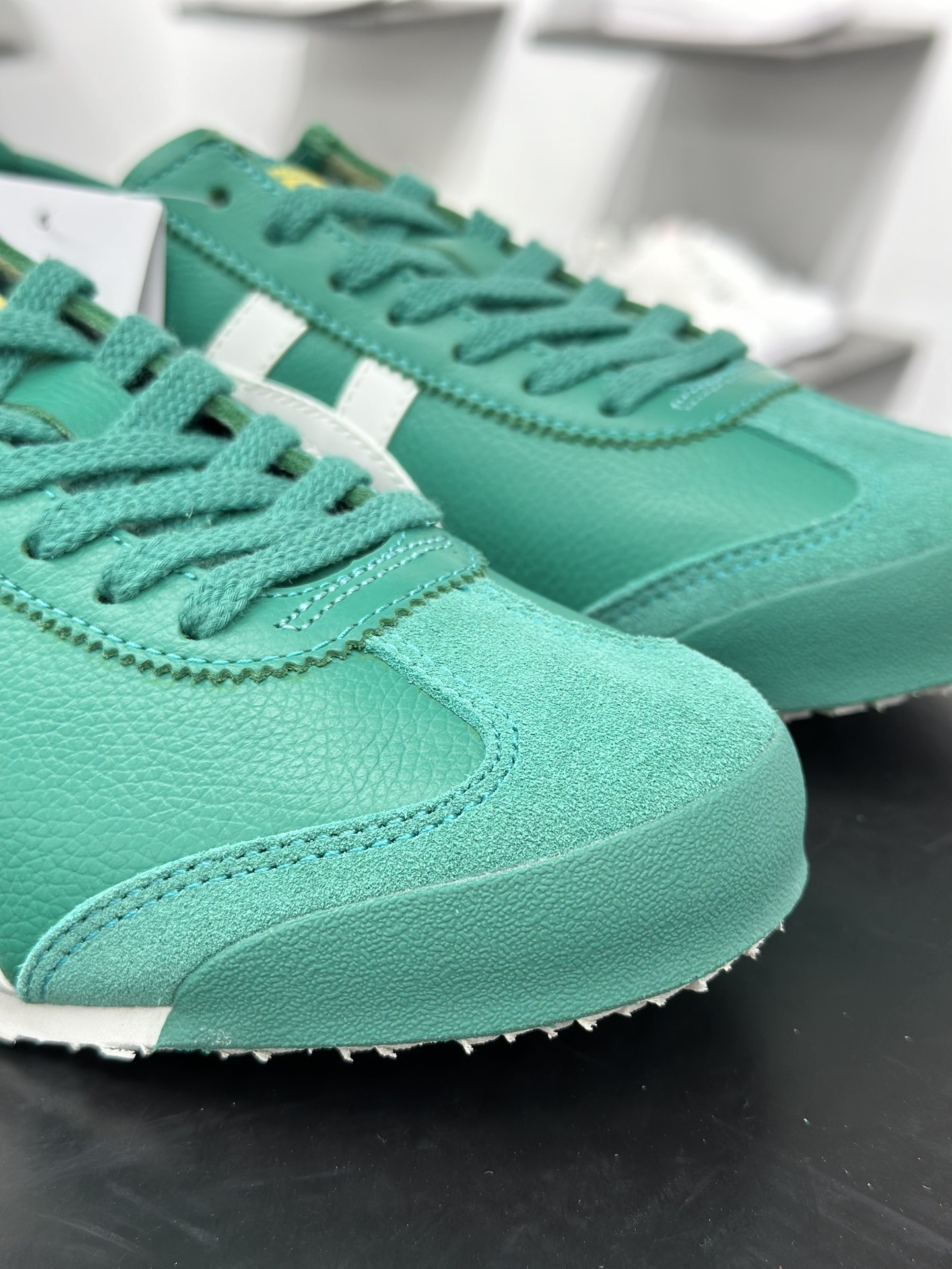 200 Asics鬼冢虎 MEXICO 66 做工精赞 1183B771-300-Chinese UA Cheap High Quatity Brand Clothes Bags handbags Sneakers wholesale wholesaler seller from China Factory suppliers Fashion Clothing Shoes best Quality Beautiful Price 200 Asics鬼冢虎 MEXICO 66 做工精赞 1183B771-300