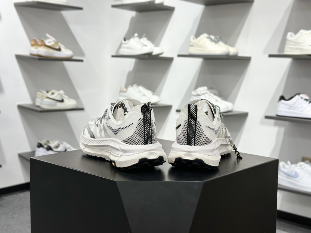 200 Satisfy xHOKA ONE ONE Mafate Speed 4 低帮专业越野跑步鞋 1168971-Chinese UA Cheap High Quatity Brand Clothes Bags handbags Sneakers wholesale wholesaler seller from China Factory suppliers Fashion Clothing Shoes best Quality Beautiful Price 200 Satisfy xHOKA ONE ONE Mafate Speed 4 低帮专业越野跑步鞋 1168971