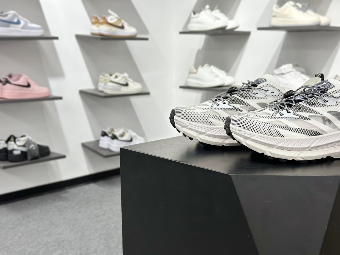 200 Satisfy xHOKA ONE ONE Mafate Speed 4 低帮专业越野跑步鞋 1168971-Chinese UA Cheap High Quatity Brand Clothes Bags handbags Sneakers wholesale wholesaler seller from China Factory suppliers Fashion Clothing Shoes best Quality Beautiful Price 200 Satisfy xHOKA ONE ONE Mafate Speed 4 低帮专业越野跑步鞋 1168971