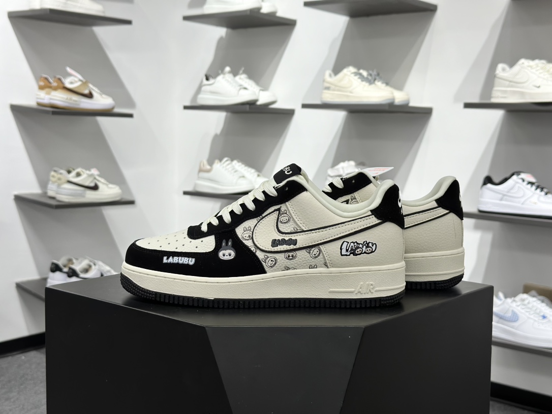LaBuBu x Nike Air Force 1 Low 拉布布 x 耐克 空军一号 低帮 休闲运动板鞋  DX0188-092