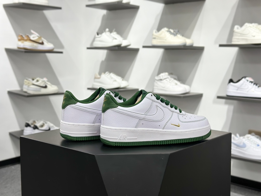 Nike Air Force 1 Low 白黑金 IB6543-102-莆田鞋,莆田鞋货源,高仿鞋,高仿鞋货源,安福档口,莆田高仿鞋,莆田鞋批发,高仿鞋批发,莆田高仿运动鞋,高仿运动鞋,莆田运动鞋 Nike Air Force 1 Low 白黑金 IB6543-102