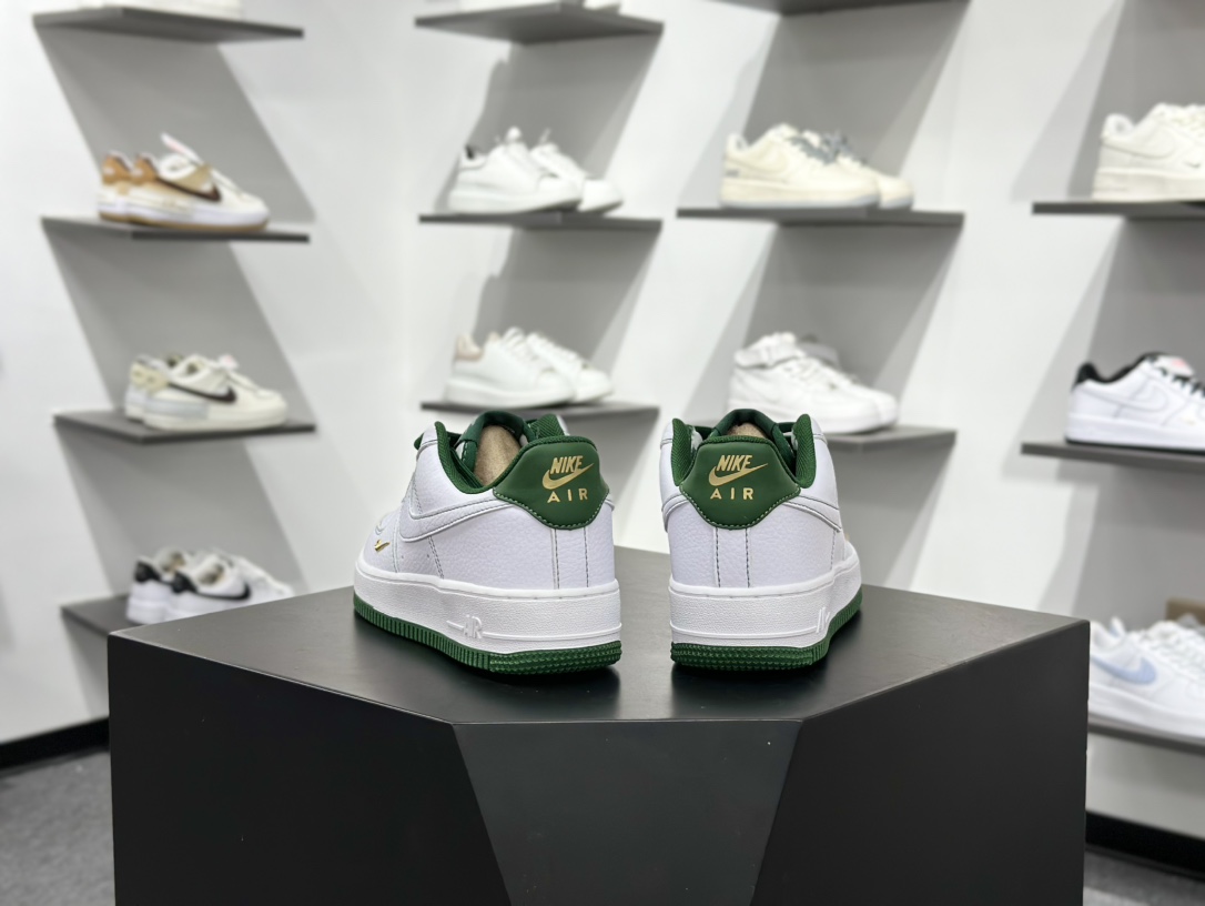 Nike Air Force 1 Low 白黑金 IB6543-102-莆田鞋,莆田鞋货源,高仿鞋,高仿鞋货源,安福档口,莆田高仿鞋,莆田鞋批发,高仿鞋批发,莆田高仿运动鞋,高仿运动鞋,莆田运动鞋 Nike Air Force 1 Low 白黑金 IB6543-102