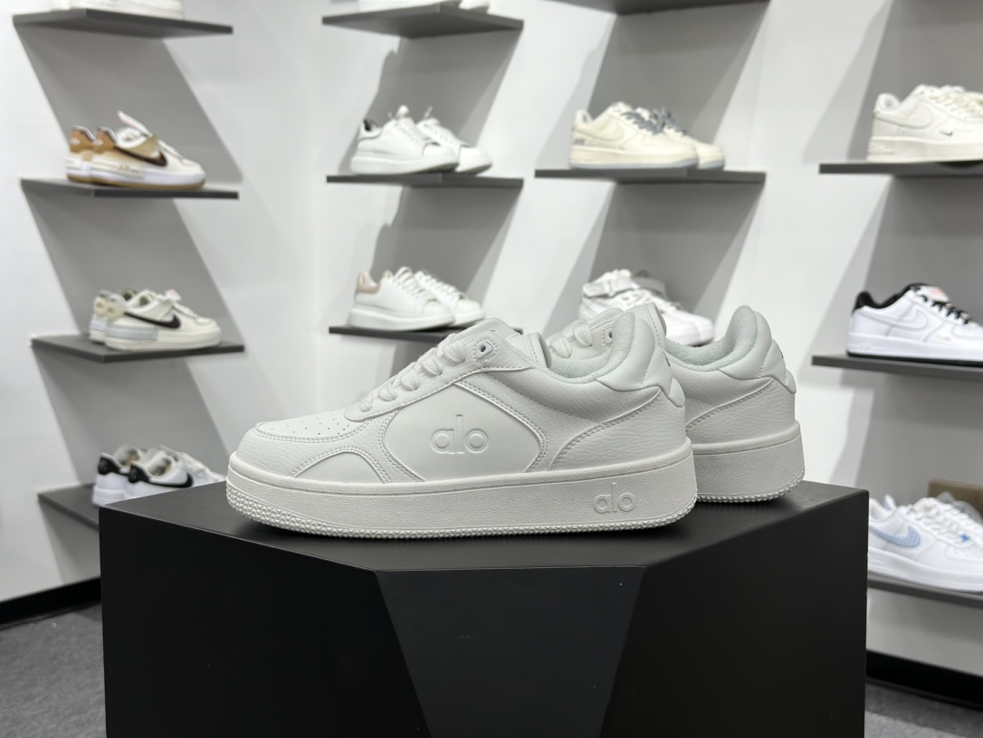 Alo Yoga Recovery Mode 明星同款 内增高低帮休闲板鞋