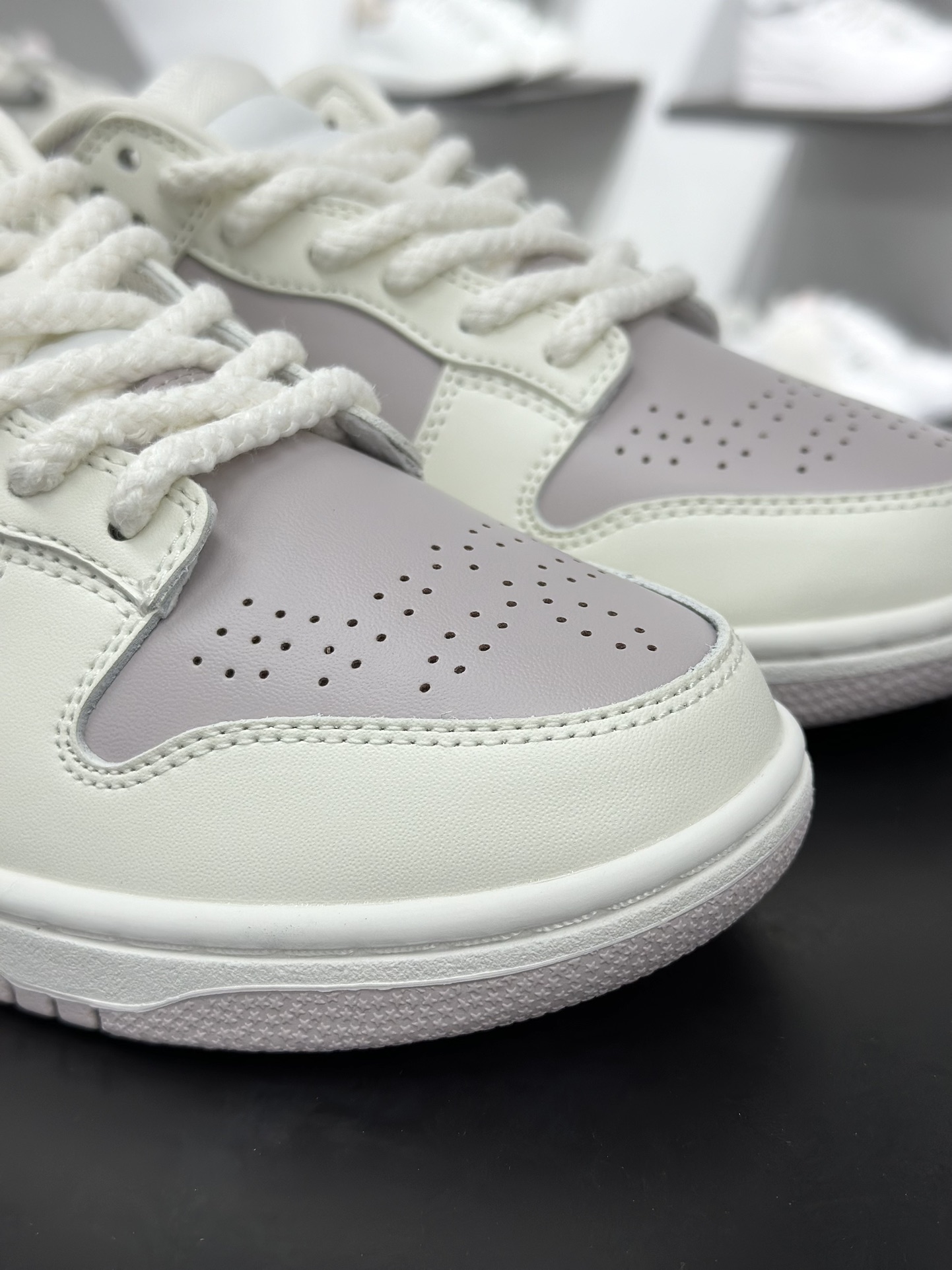 NIKE DUNK SB LOW 全新配色 定制Dunk SB顾名思义 IH0639-011-莆田鞋,莆田鞋货源,高仿鞋,高仿鞋货源,安福档口,莆田高仿鞋,莆田鞋批发,高仿鞋批发,莆田高仿运动鞋,高仿运动鞋,莆田运动鞋 NIKE DUNK SB LOW 全新配色 定制Dunk SB顾名思义 IH0639-011