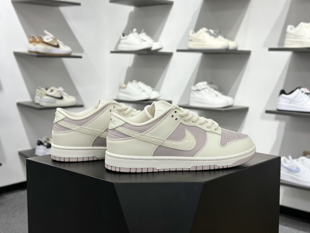 NIKE DUNK SB LOW 全新配色 定制Dunk SB顾名思义 IH0639-011-莆田鞋,莆田鞋货源,高仿鞋,高仿鞋货源,安福档口,莆田高仿鞋,莆田鞋批发,高仿鞋批发,莆田高仿运动鞋,高仿运动鞋,莆田运动鞋 NIKE DUNK SB LOW 全新配色 定制Dunk SB顾名思义 IH0639-011