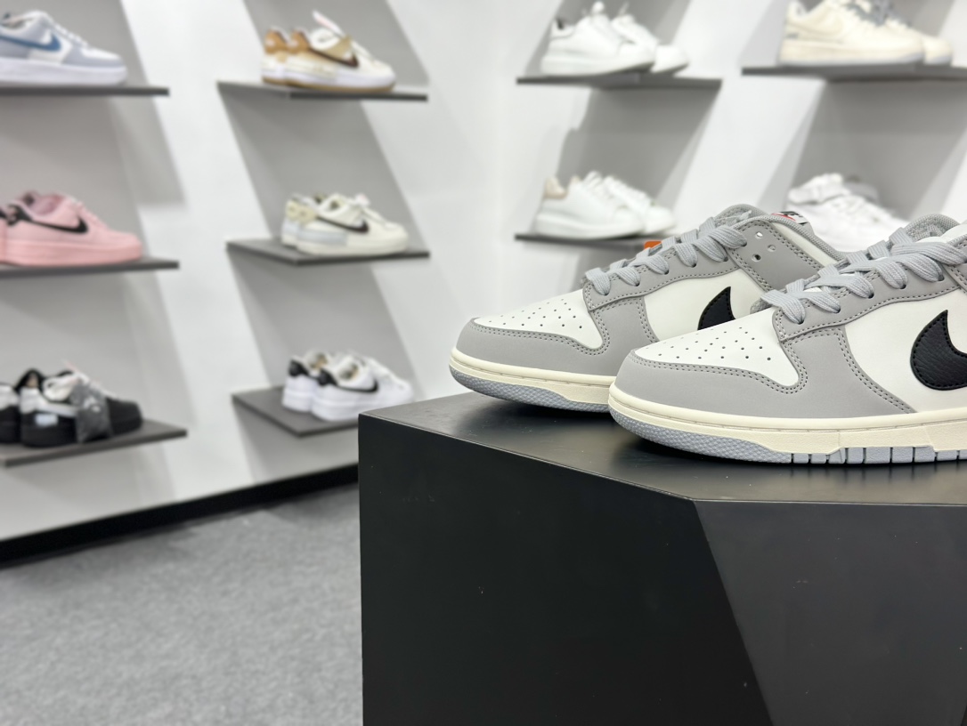 Nike Dunk Low 灰白黑 IB3079-101