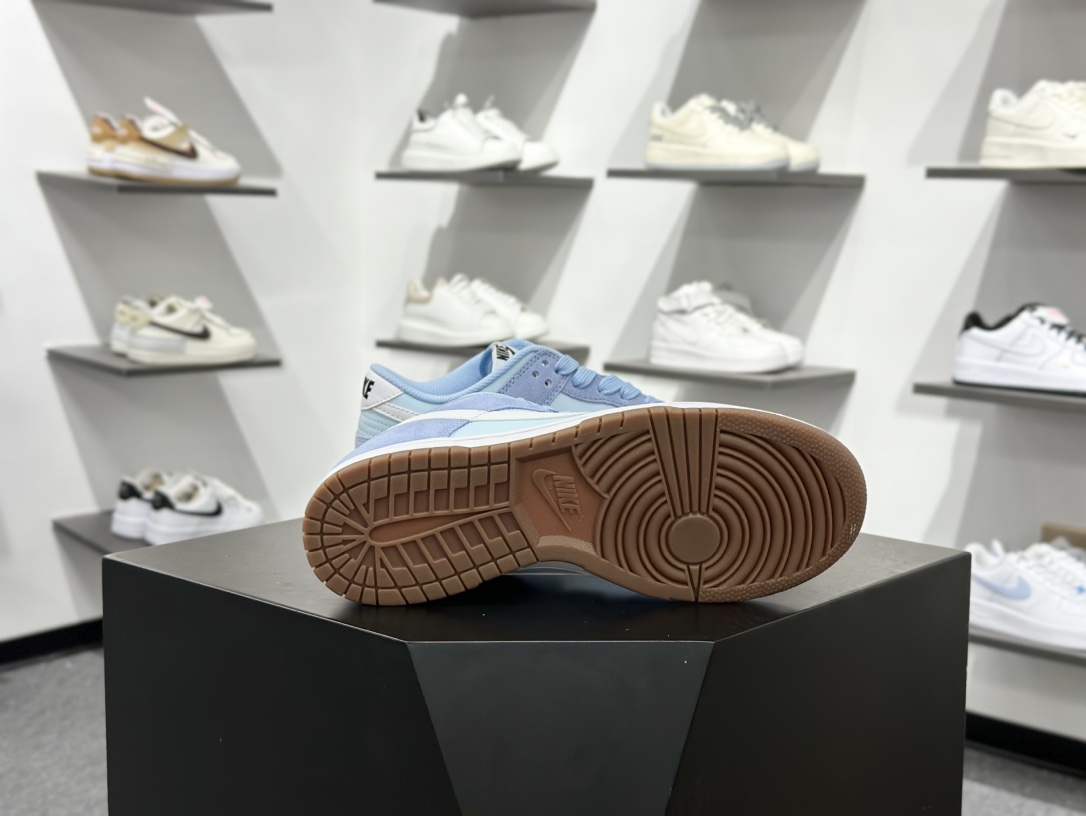 NIKE SB Dunk Low  IB6399-400