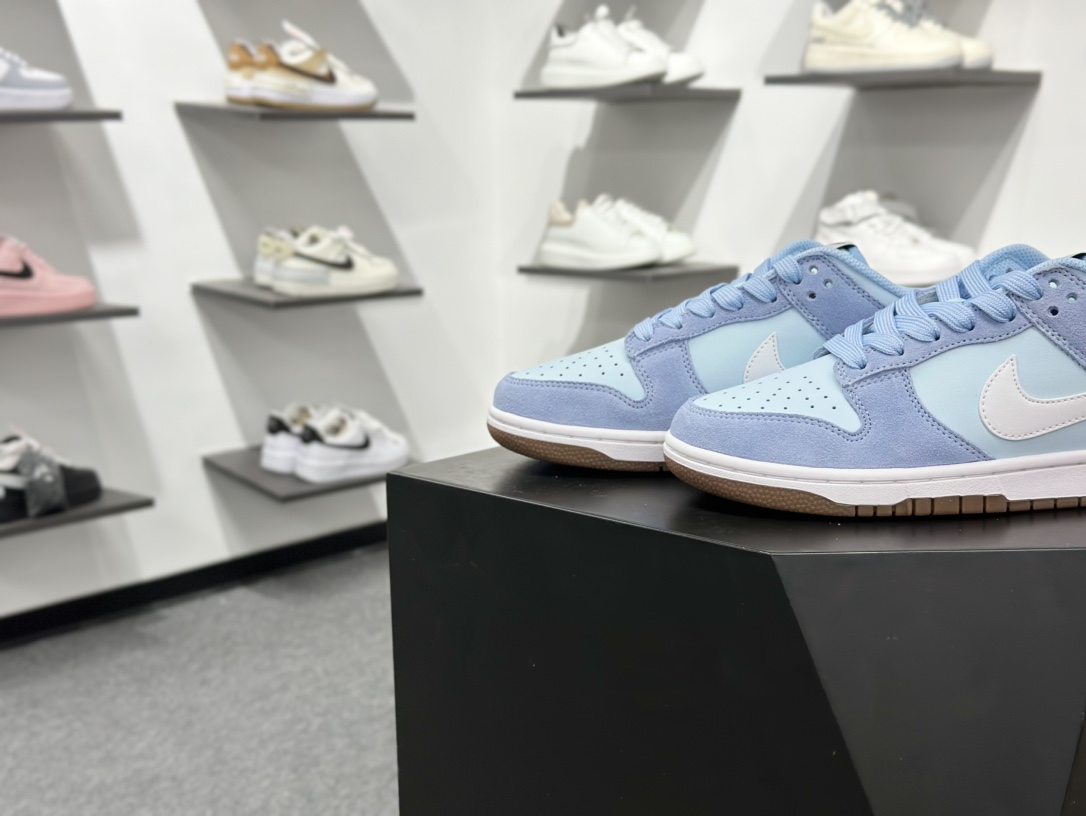 NIKE SB Dunk Low  IB6399-400