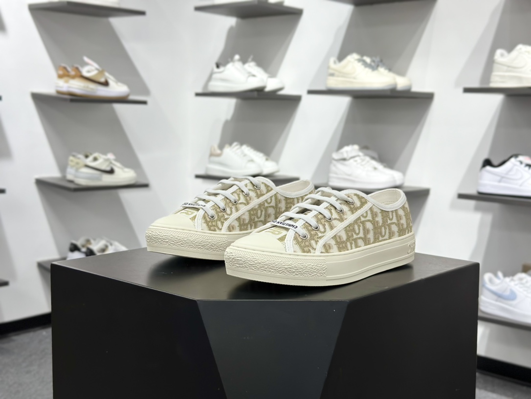 280 迪奥/Dior Walk'n'Dior Low 沃克系列低帮百搭增高休闲运动厚底板鞋