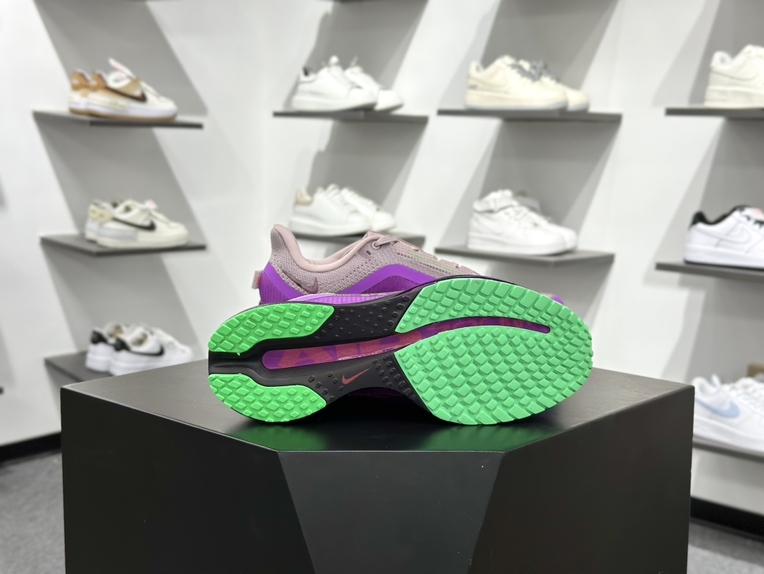 260 Nike Air Zoom NIKE PEGASUS PREMIUM耐克 新款气垫缓震休闲跑步鞋 II0602-500