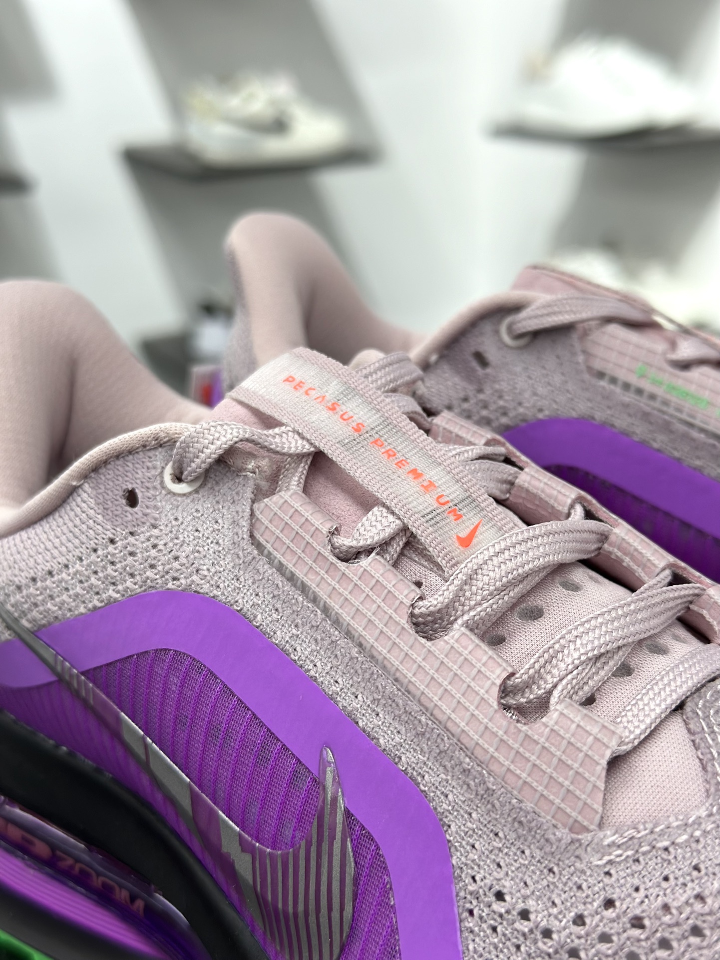 260 Nike Air Zoom NIKE PEGASUS PREMIUM耐克 新款气垫缓震休闲跑步鞋 II0602-500