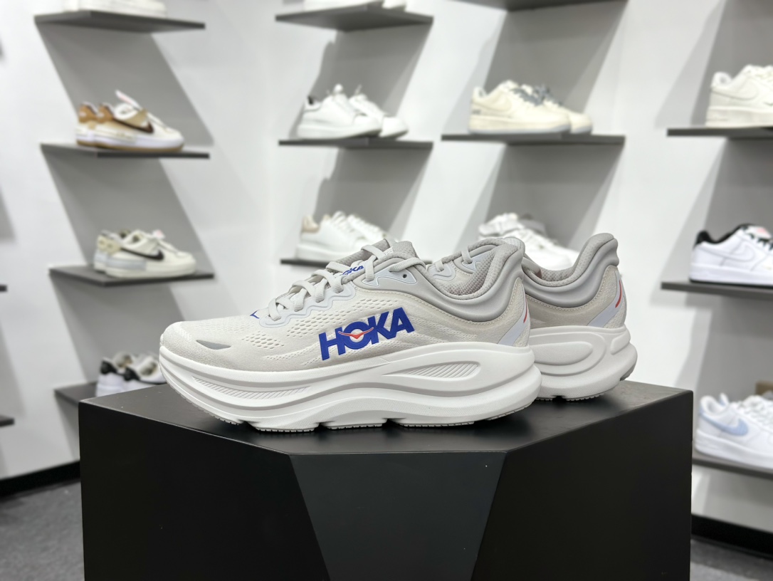 200 HOKA ONE ONE Bondi 9 Low 邦迪9代系列低帮厚底轻量休闲运动慢跑鞋