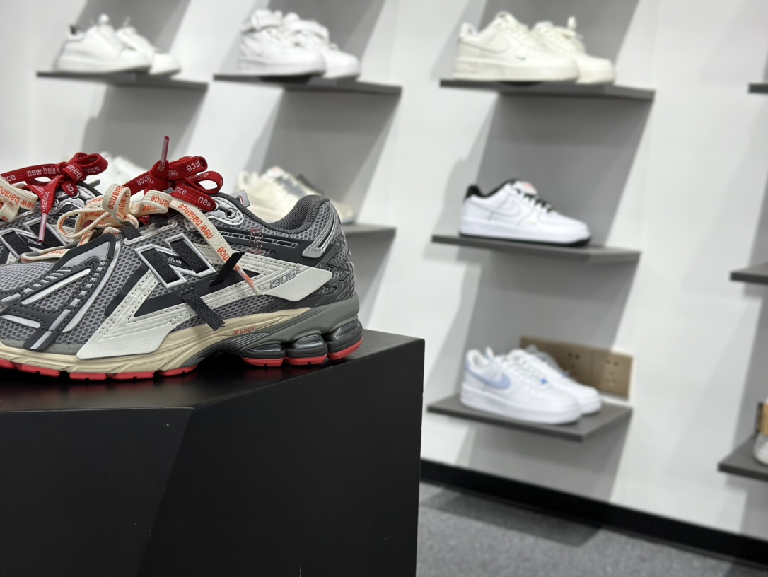 220 New Balance M1906系列 复古单品宝藏老爹鞋款