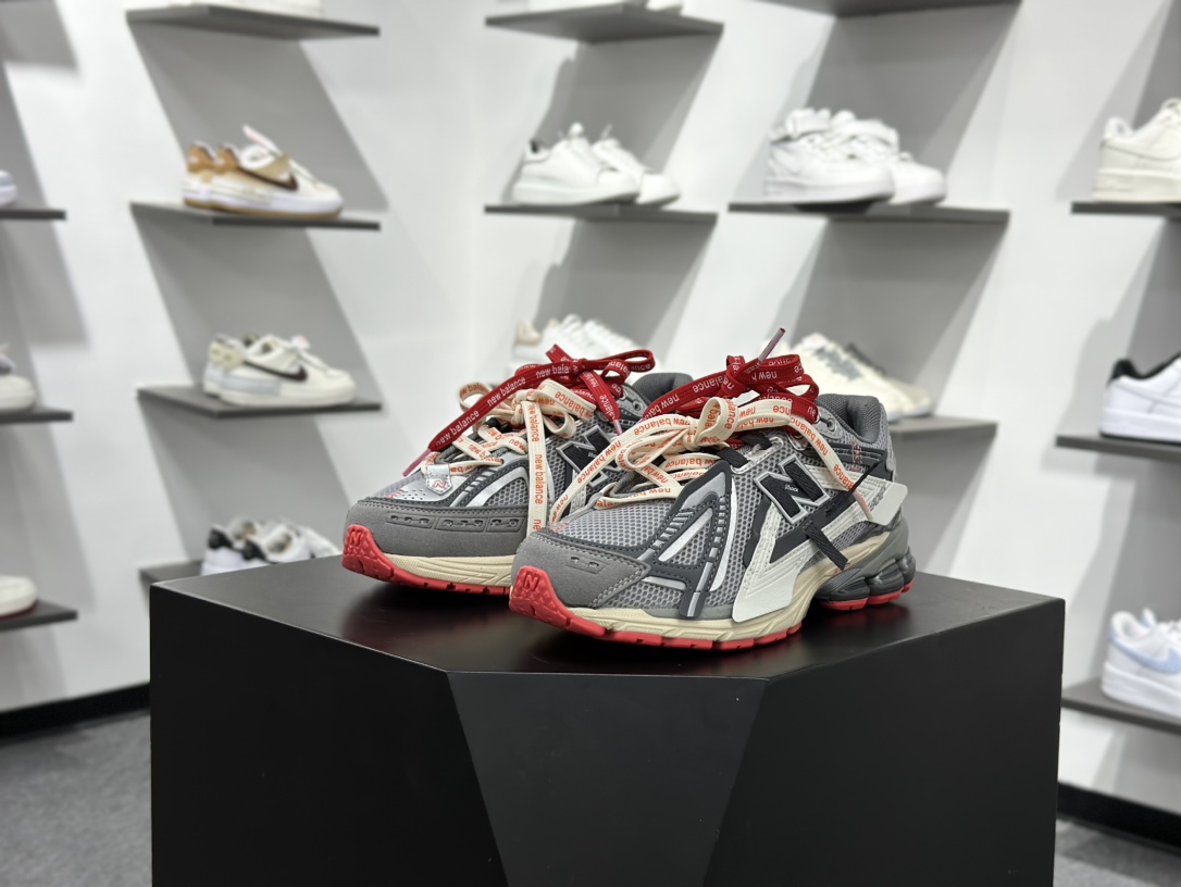 220 New Balance M1906系列 复古单品宝藏老爹鞋款