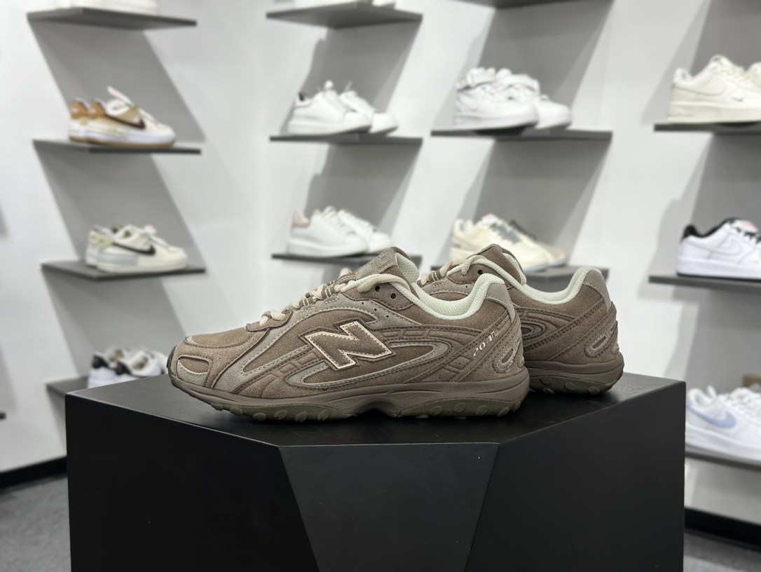 220 New Balance 新百伦204 系列 复古休闲运动百搭老爹跑步鞋 U204LMMA