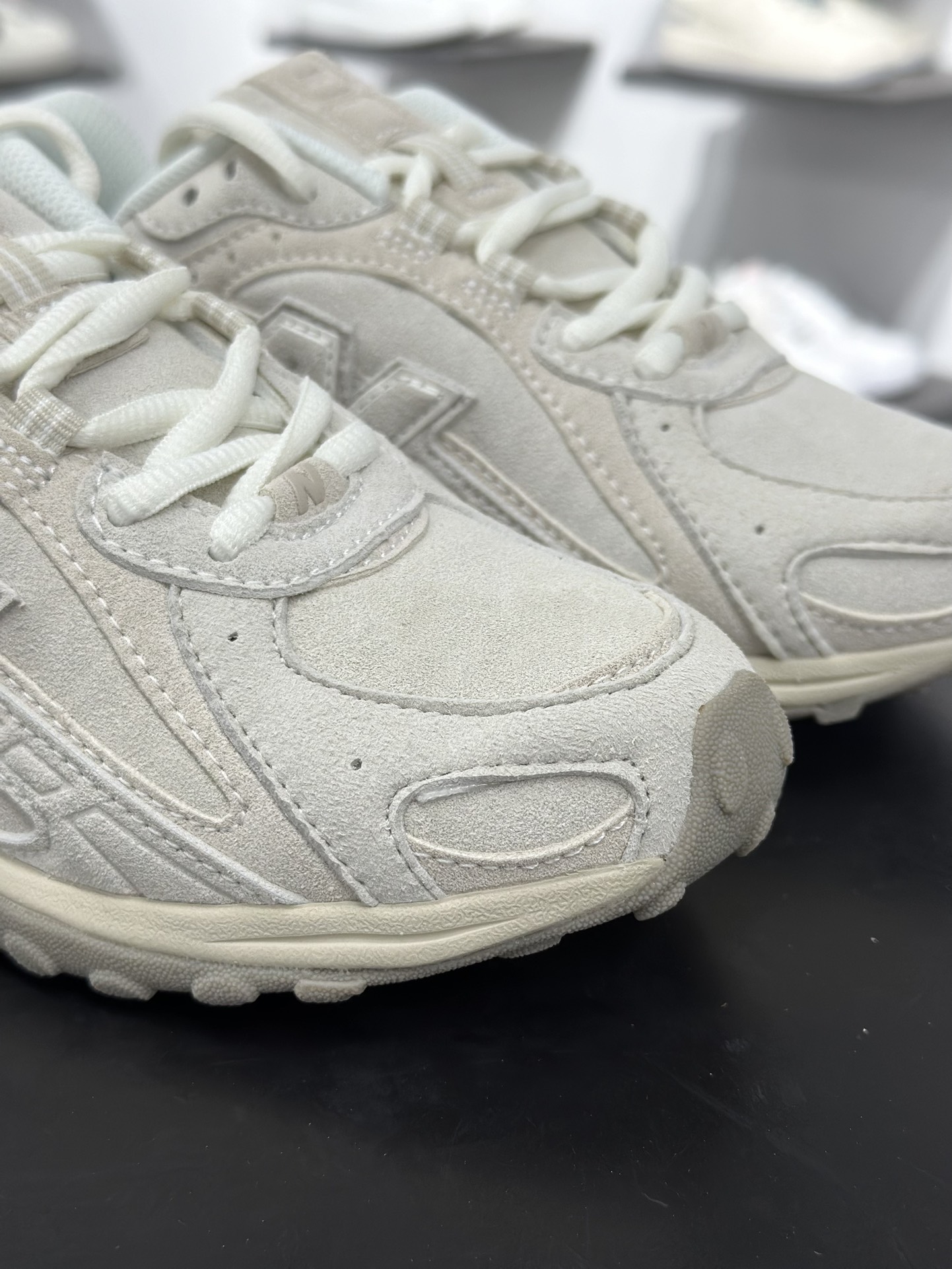 220 New Balance 新百伦204 系列 复古休闲运动百搭老爹跑步鞋 U204LMMC