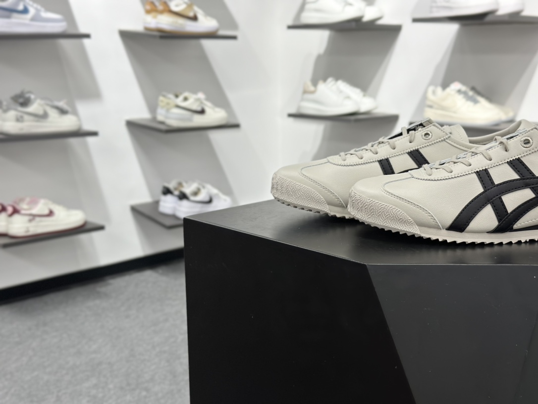 Onitsuka Tiger Mexico 66 SD 鬼冢虎 墨西哥休闲皮革慢跑鞋 1183C015-204