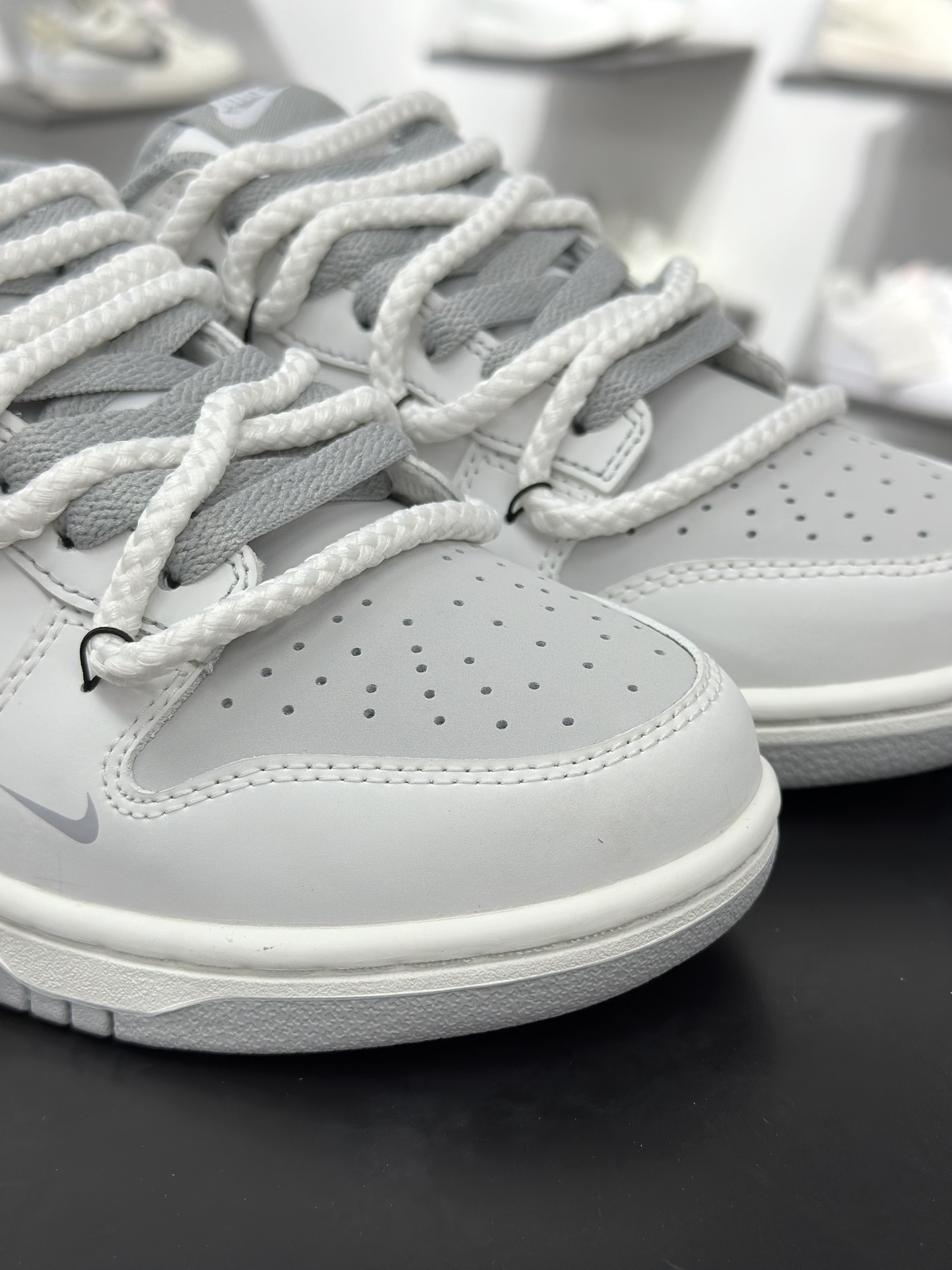 280 NIKE DUNK SB LOW 全新配色 解构系列 定制Dunk SB顾名思义 WG0508-040