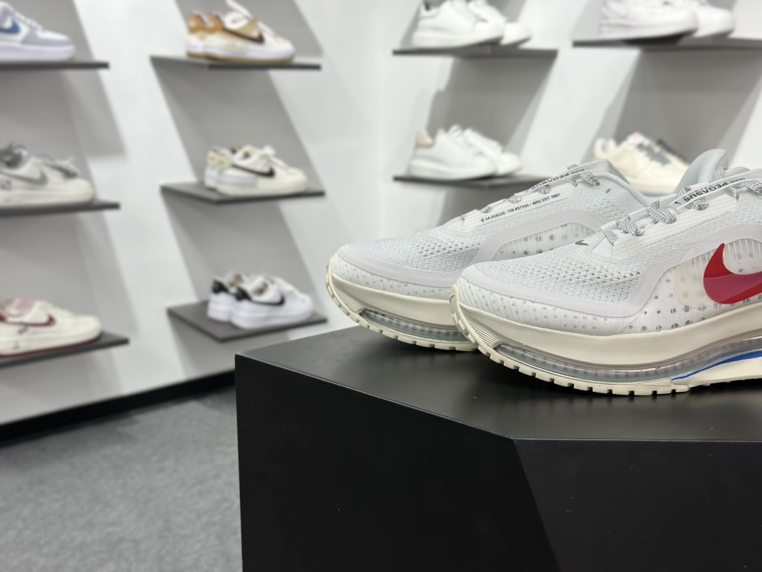 260 Nike Air Zoom NIKE PEGASUS PREMIUM耐克 新款气垫缓震休闲跑步鞋 IH7347-111
