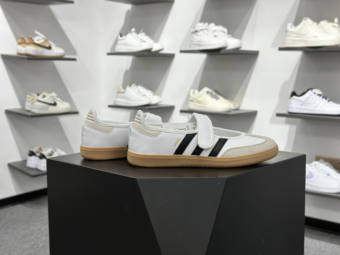 阿迪达斯/三叶草Adidas Originals OG Jane 桑巴舞百搭低帮休闲运动板鞋