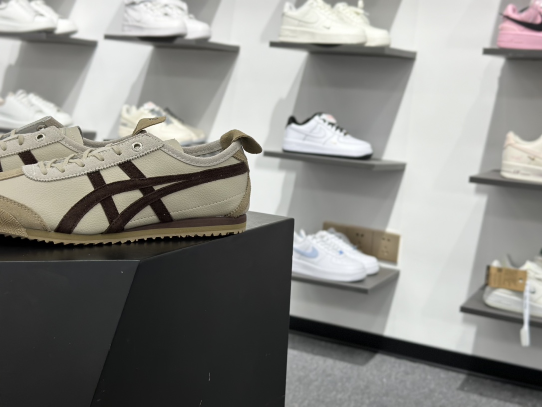 Onitsuka Tiger鬼塚虎 MEXICO 66 SD VIN 咖啡色 1183C015-205