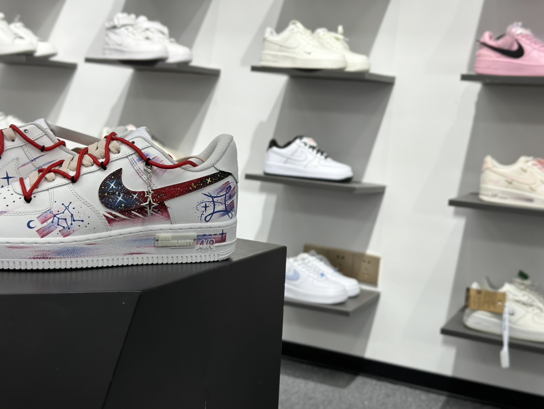 Air Force 1 '07 Low 双子座解构 十二星座手绘涂鸦系列 空军一号定制板鞋 521-621