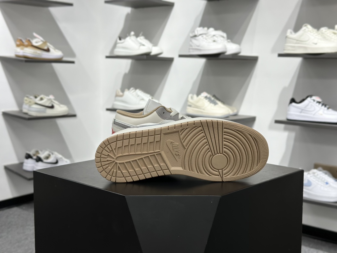Air Jordan AJ1 Low 低帮 米灰 553558-169
