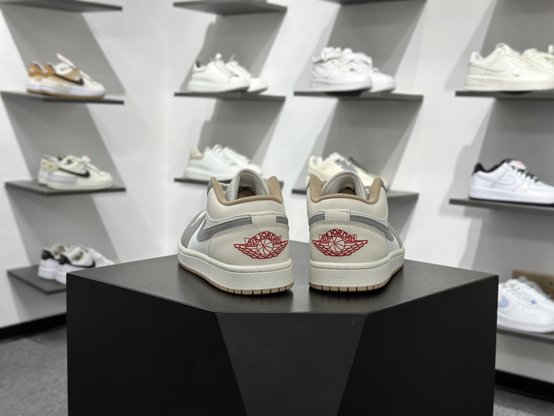 Air Jordan AJ1 Low 低帮 米灰 553558-169