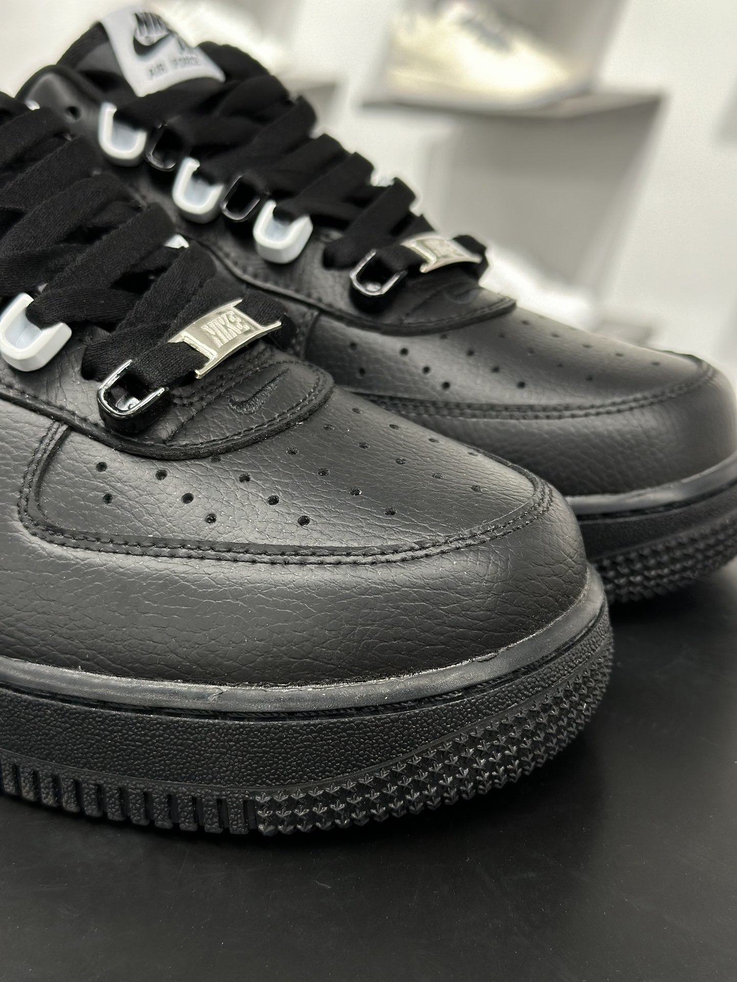 Air Force 1 '07 Low 黑白 CQ0492-001