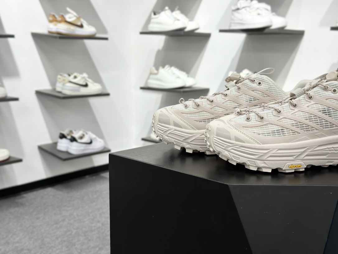 Hoka One One Mafate Three 2 Low 玛法特2系列低帮厚底户外越野运动慢跑鞋