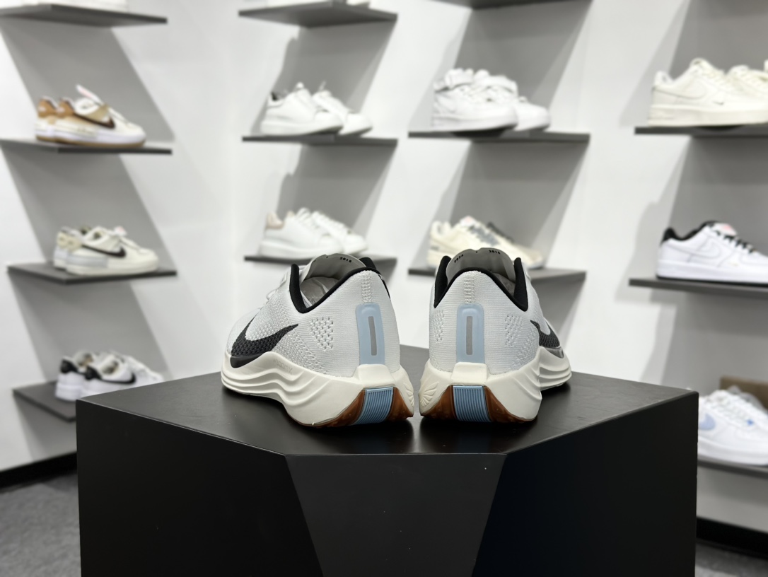 Nike REACTX PEGASUS Plus 飞马跑步鞋 FQ7262-101