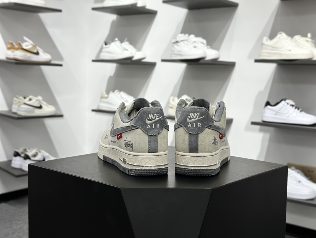 Nike Air Force 1 Low 07 x Stussy 米灰小钩麻绳鞋带 SJ6698-024