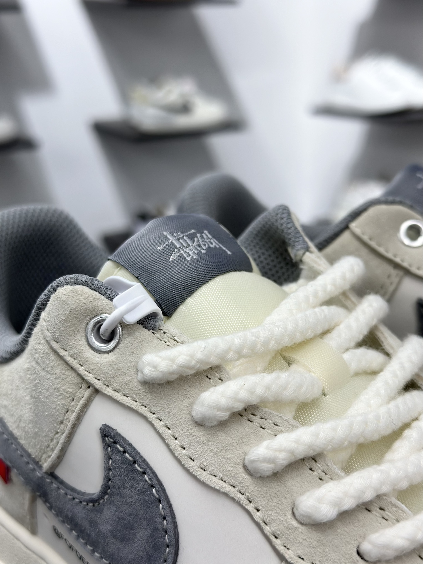 Nike Air Force 1 Low 07 x Stussy 米灰小钩麻绳鞋带 SJ6698-024