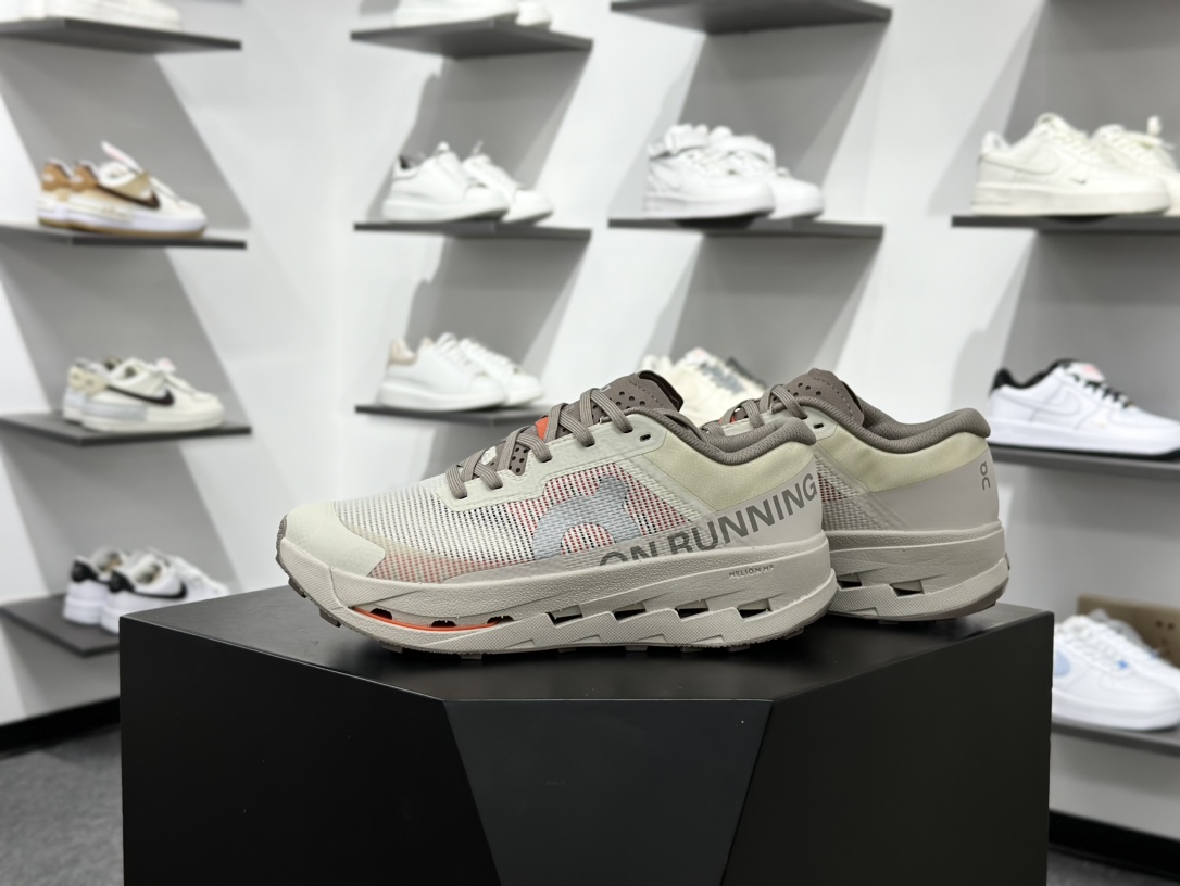On昂跑 Cloudultra 3 户外街头机能风跑步鞋 Cloud Hi Edge户外机能融合街头潮流 3MF3023
