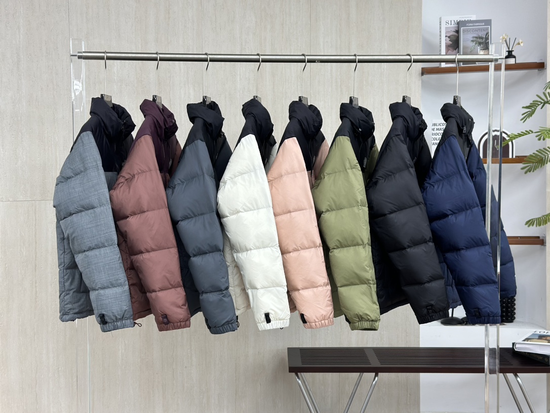 The North Face 1996 Retro Nuptse Down Jacket - Stylish & Warm for Winter 4 i1757662181 8746 1