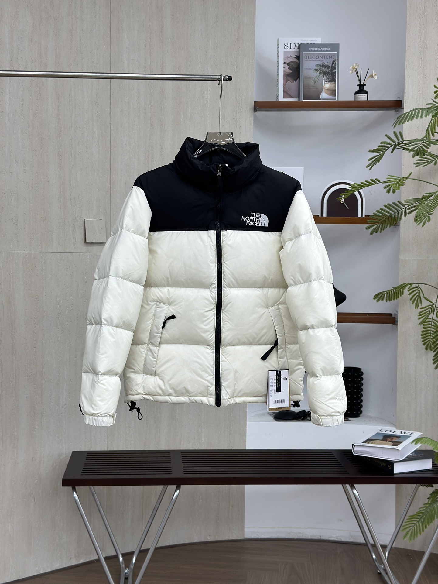 NO:661427,The North Face 1996 classic down jacket/milk white,,The North Face,down jacket, 19860909北面1996经典款羽绒服 /奶白色,,The North Face,down jacket, ,Men's clothing