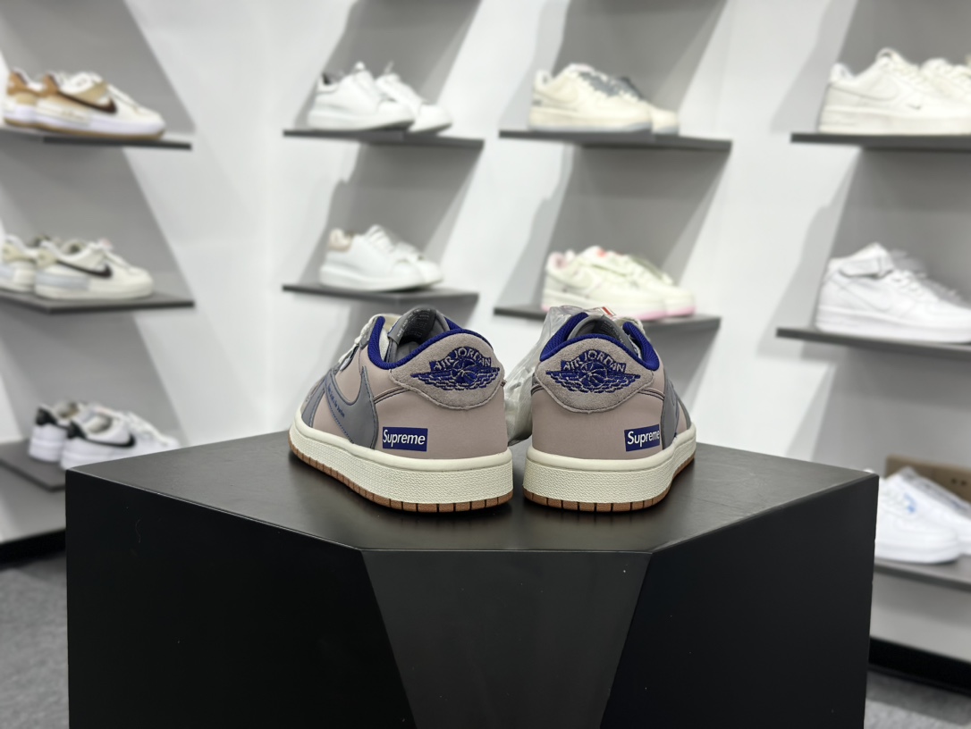 Travis Scott x Fragment Design x Jordan Air Jordan 1 Low SP “Supreme联名-灰棕蓝猪八” XD1568-102