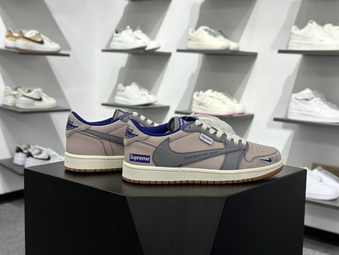 Travis Scott x Fragment Design x Jordan Air Jordan 1 Low SP “Supreme联名-灰棕蓝猪八” XD1568-102