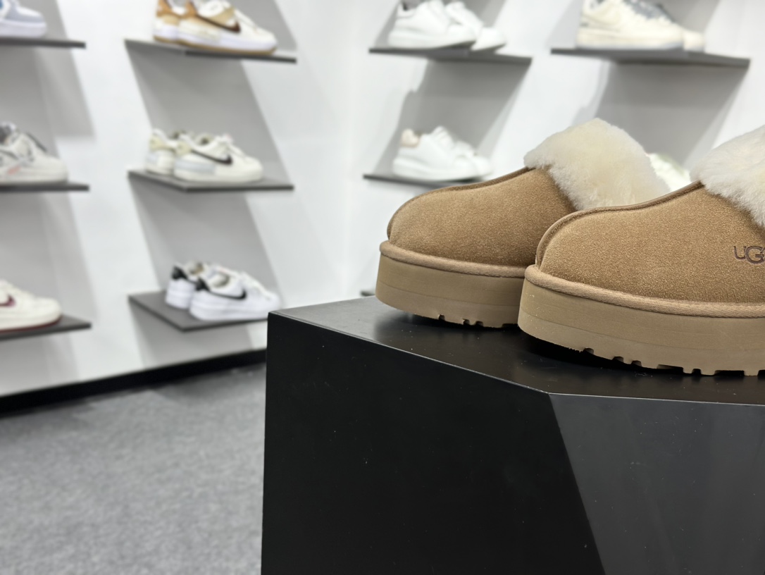220 星拖厚底栗色 女鞋广UGG W Disquette Slipper Chestnut 蒂茨库特系列加厚款穆勒风包头舒适露跟半拖鞋 1122550-CHE
