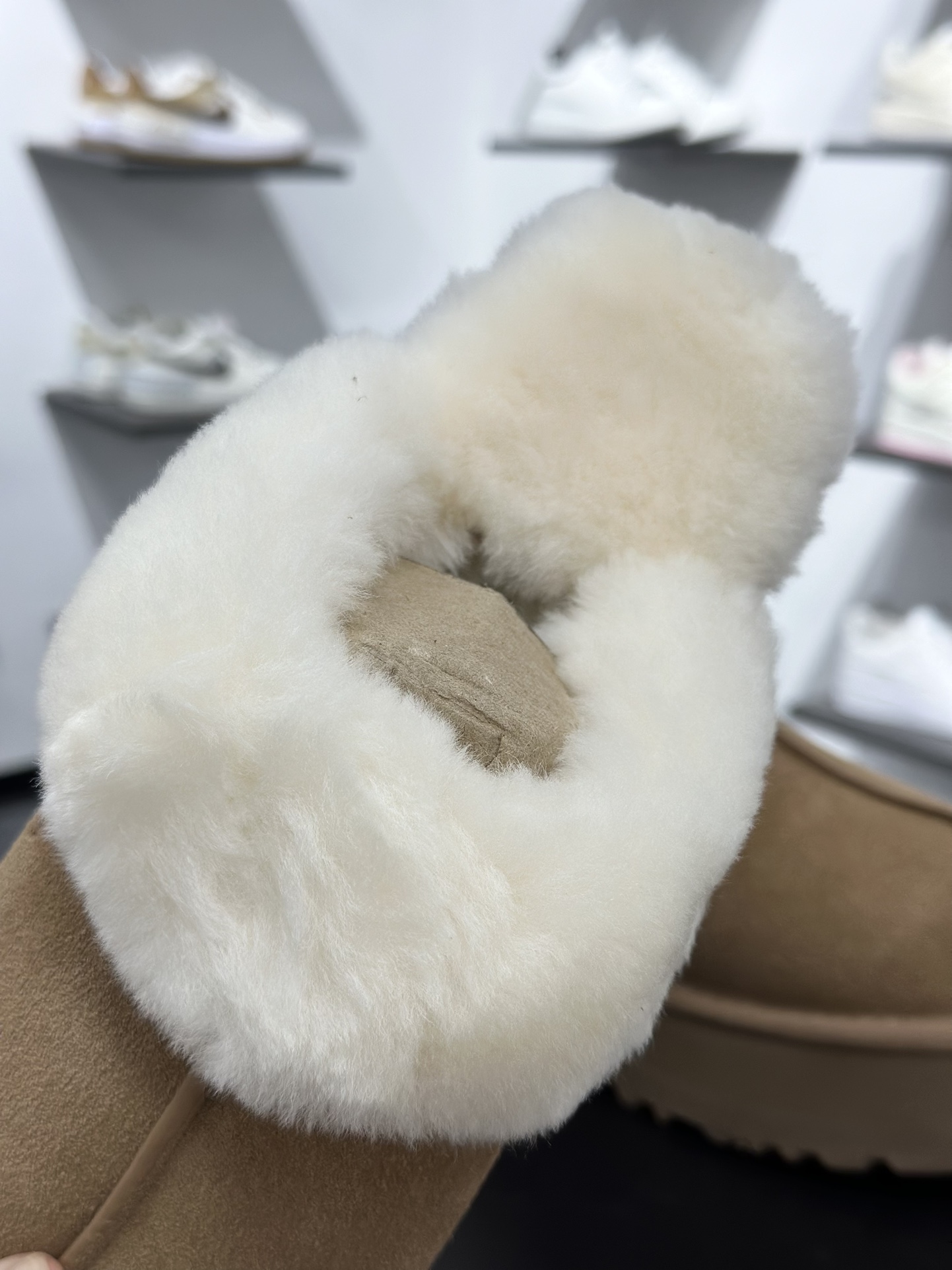 220 星拖厚底栗色 女鞋广UGG W Disquette Slipper Chestnut 蒂茨库特系列加厚款穆勒风包头舒适露跟半拖鞋 1122550-CHE