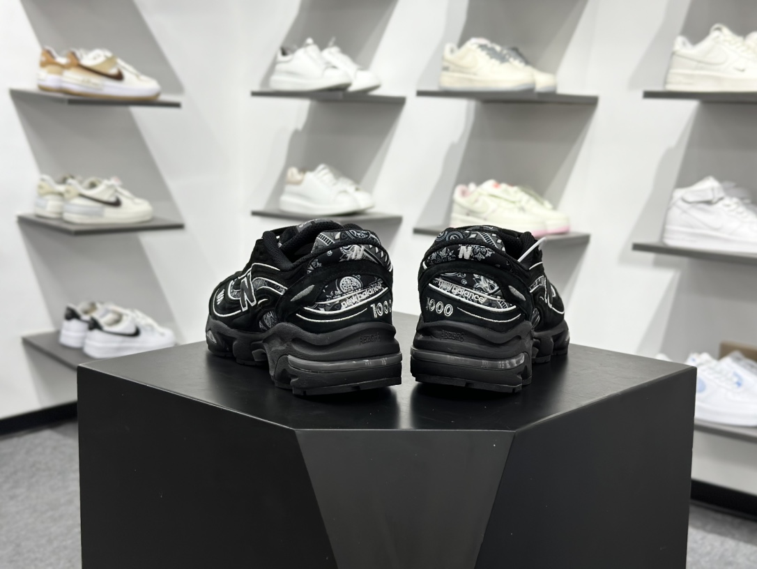 240 New Balance 1000系列 复古老爹风低帮休闲运动跑步鞋 M1000AP