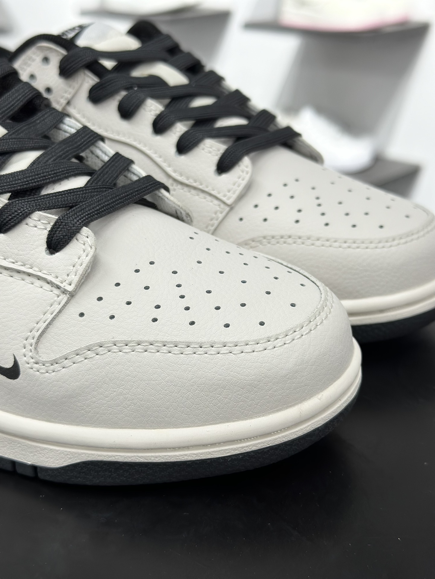 260 Nike Dunk SB 朱墨黑 WB0508-041