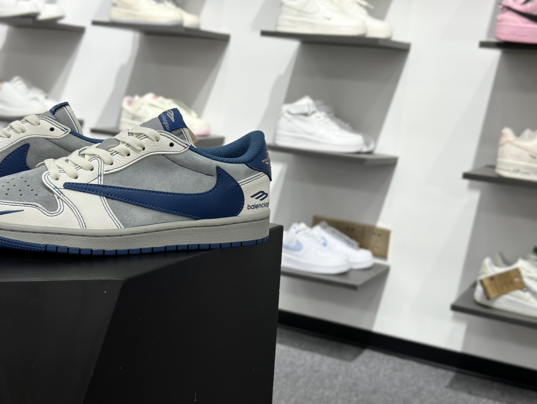 200 Travis Scott x Nike Air Jordan 1 Low x Balenciaga Air Jordan 1 Low 反转白灰蓝小钩倒钩 XD1568-105