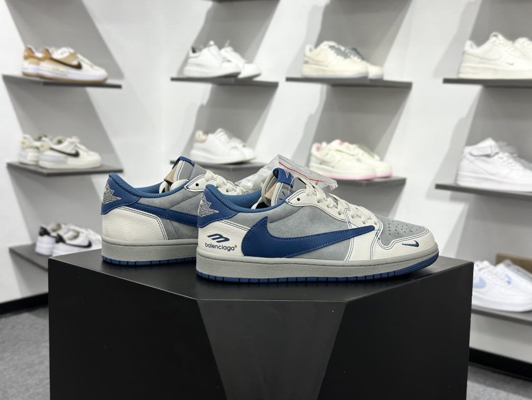 200 Travis Scott x Nike Air Jordan 1 Low x Balenciaga Air Jordan 1 Low 反转白灰蓝小钩倒钩 XD1568-105