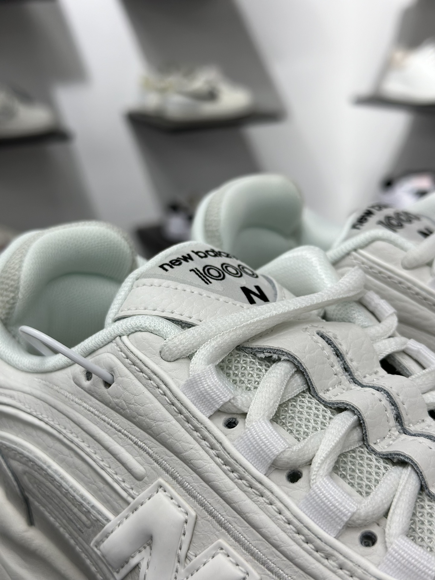 240 New Balance 1000系列 复古老爹风低帮休闲运动跑步鞋 M1000BW