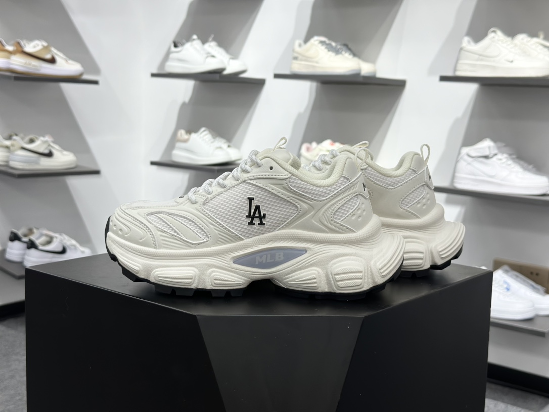 200 MLB Winner Chunky 百搭舒适休闲潮流运动厚底增高防滑耐磨 低帮 老爹鞋 3ASHW055N(GP006)