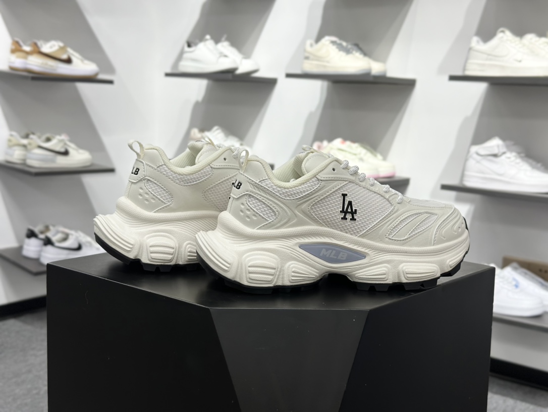 200 MLB Winner Chunky 百搭舒适休闲潮流运动厚底增高防滑耐磨 低帮 老爹鞋 3ASHW055N(GP006)