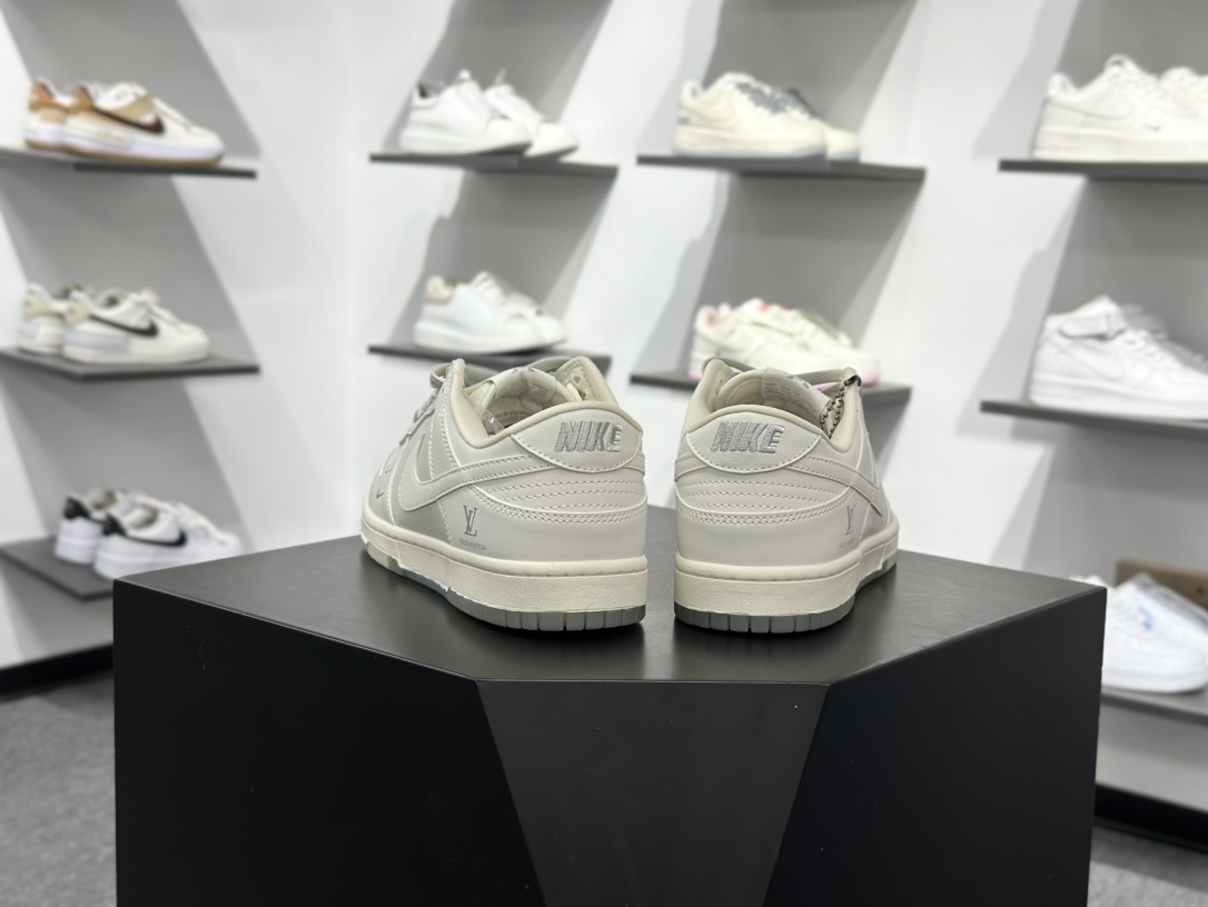 NK Dunk Low Retro ”DIY高端定制” LV米白灰小双钩 低帮休闲运动板鞋 XX3168-190