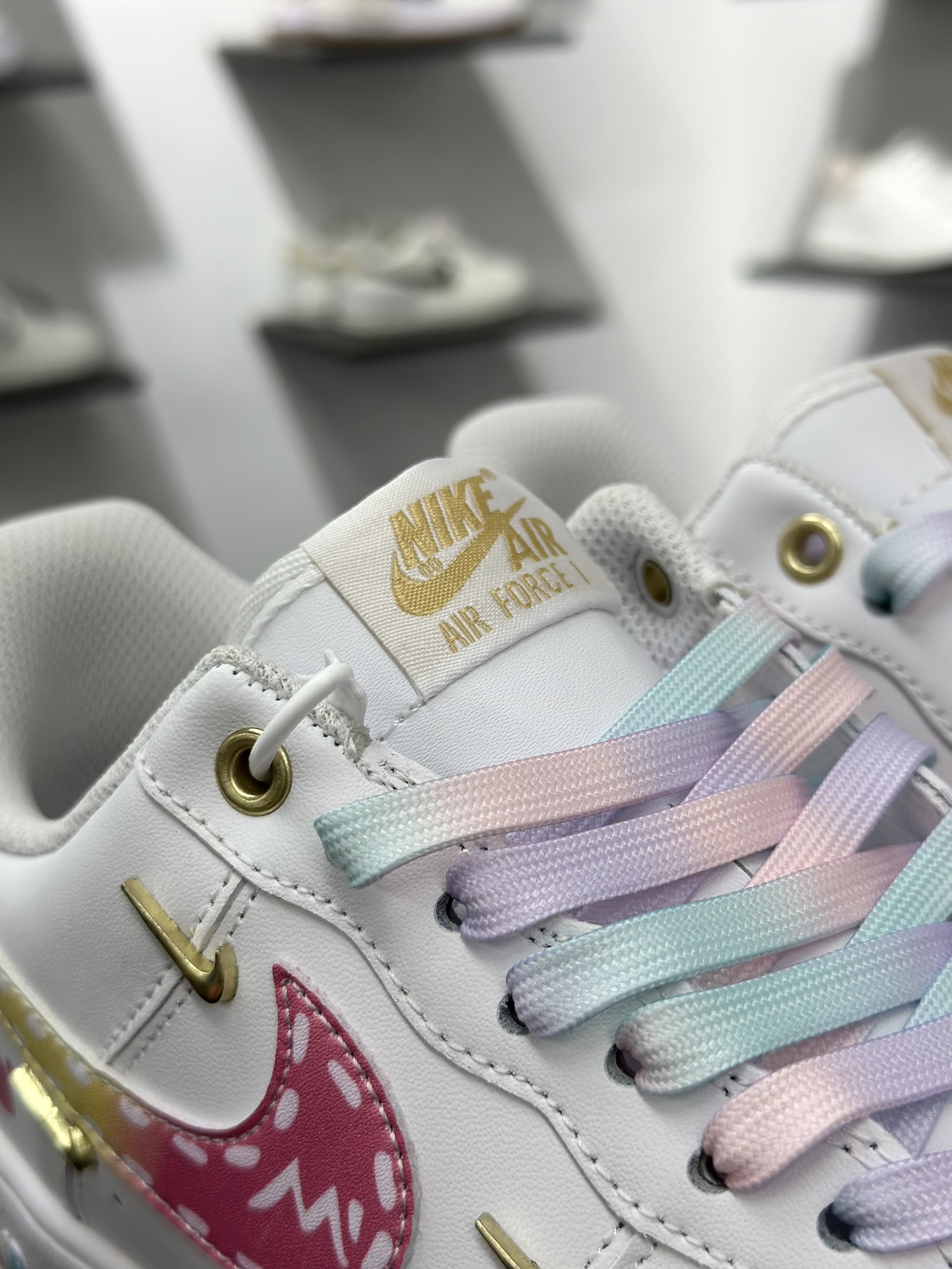 Nike Air Force 1 Low 蝴蝶粉 ZH0316-116