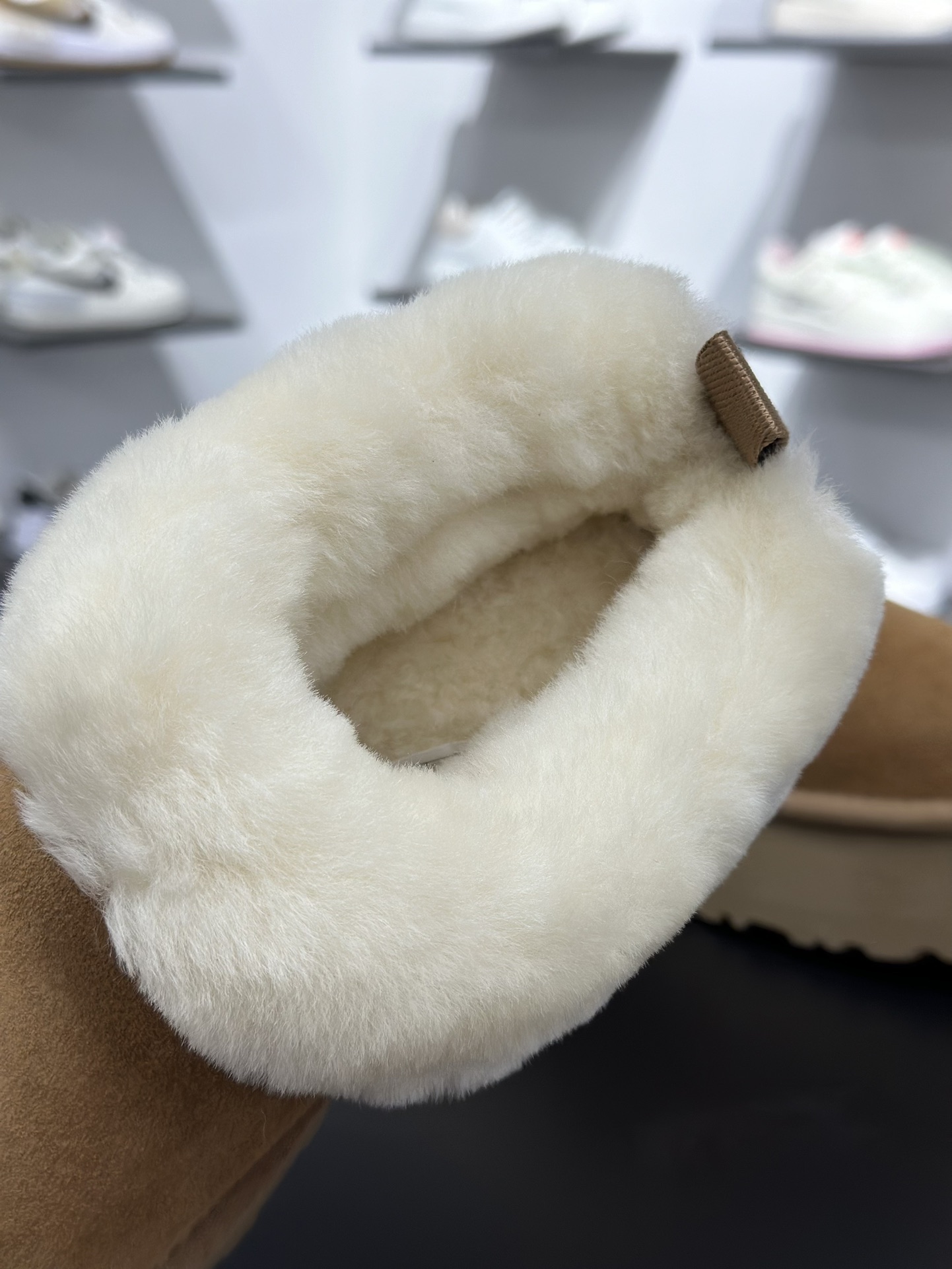 260 UGG W I-Nita Platfo 妮塔厚底款系列经典松糕锯齿底休闲百搭增高便鞋